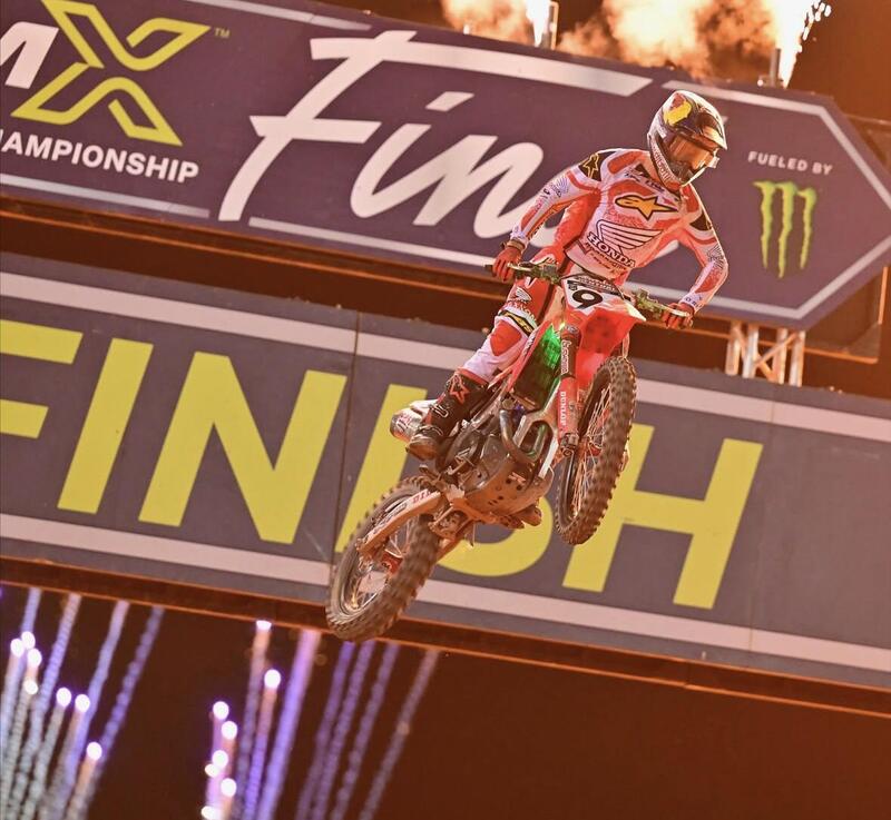 Hunter Lawrence vince gara 2