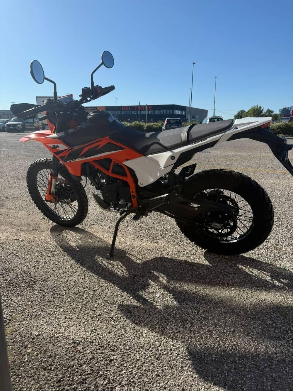 KTM 125 Enduro R (2025 - 26) (4)