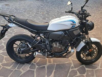 Yamaha XSR 700 (2022 - 25) usata