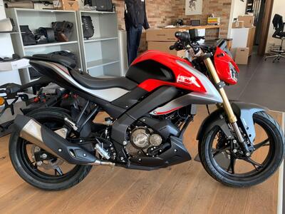 QJ Motor SRK 125 S (2025) nuova