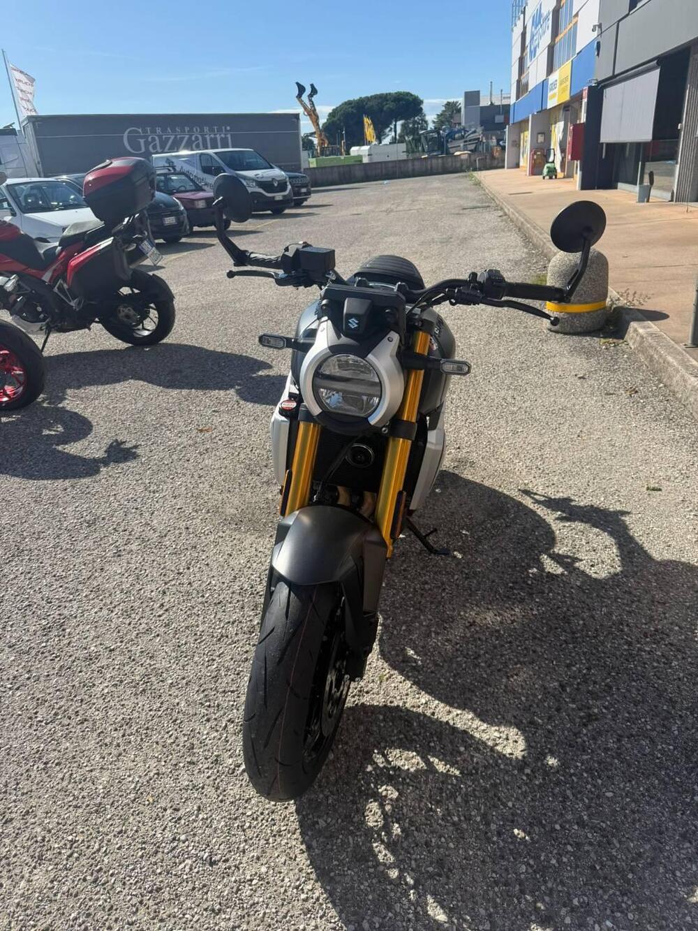 Suzuki GSX-8T (2025 - 26) (2)