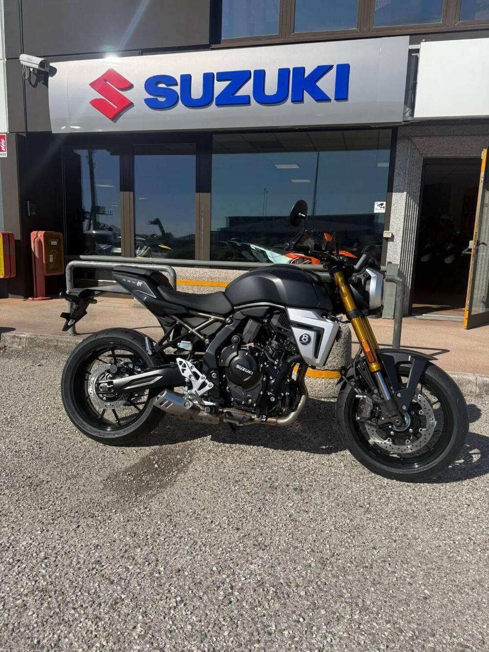 Suzuki GSX-8T (2025 - 26)