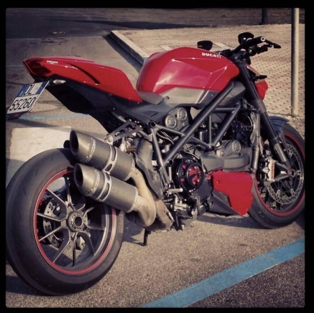 Ducati Streetfighter (2009 - 12) (10)