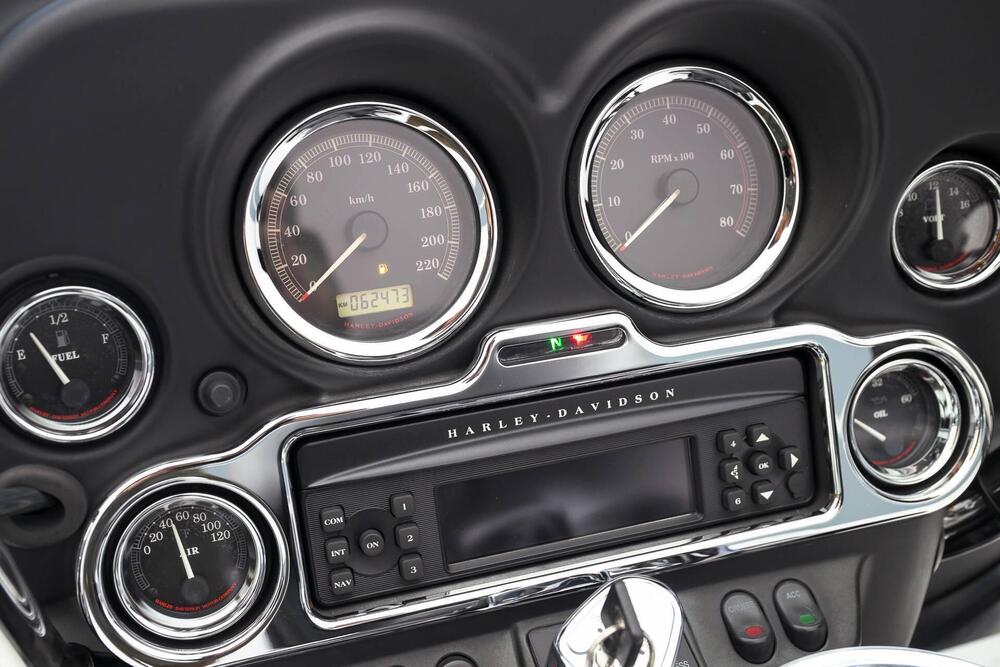 Harley-Davidson 1584 Heritage Classic (2006 - 07) - FLSTC (16)