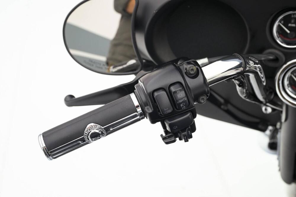 Harley-Davidson 1584 Heritage Classic (2006 - 07) - FLSTC (17)