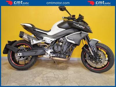 CFMOTO 800NK Advanced (2023 - 25) usata