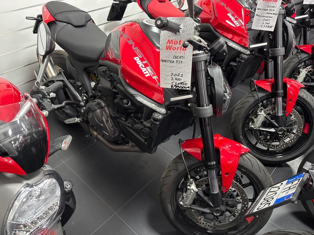 Ducati Monster 937 (2021 - 25) (2)