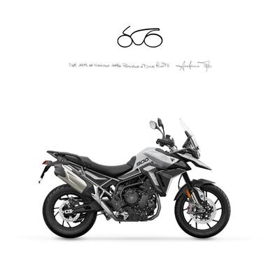 Triumph Tiger 900 GT (2024 - 25) nuova