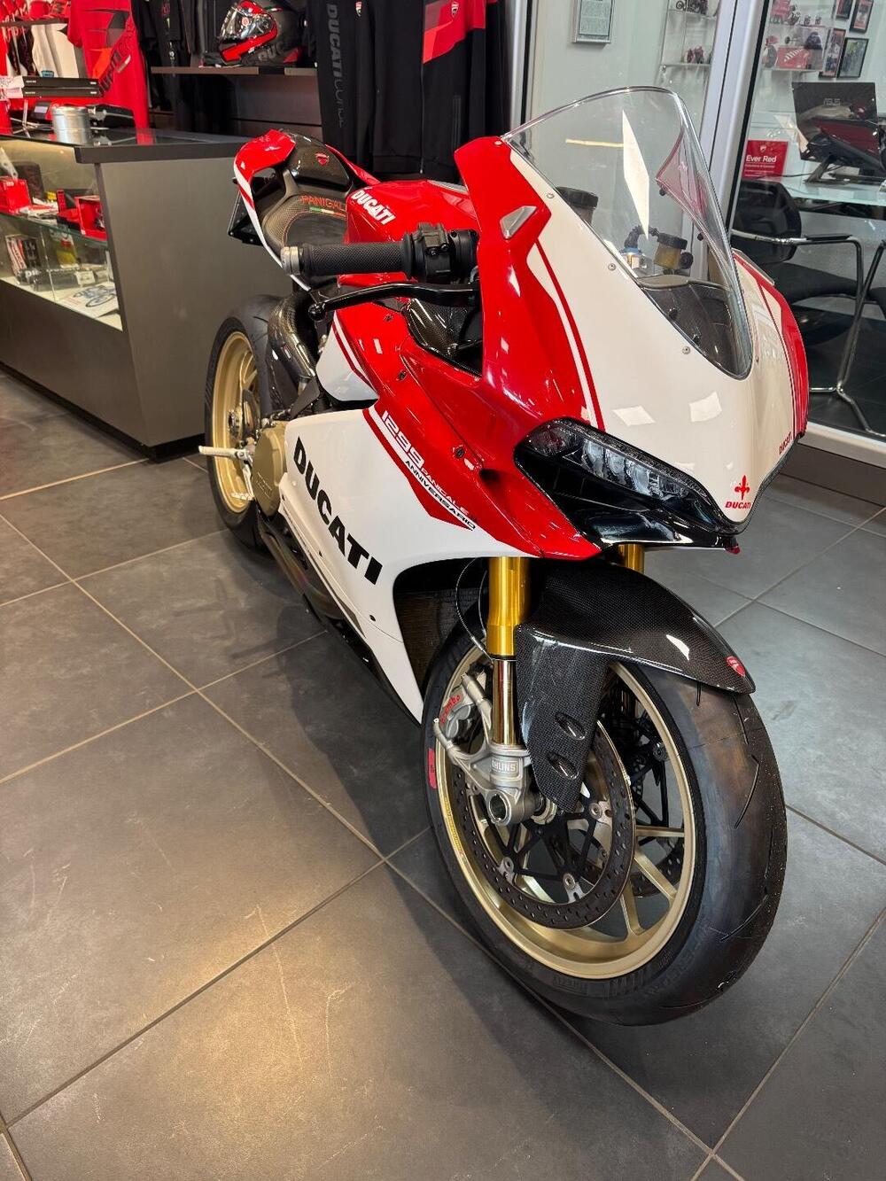 Ducati 1299 Panigale S Anniversario (2016) (9)