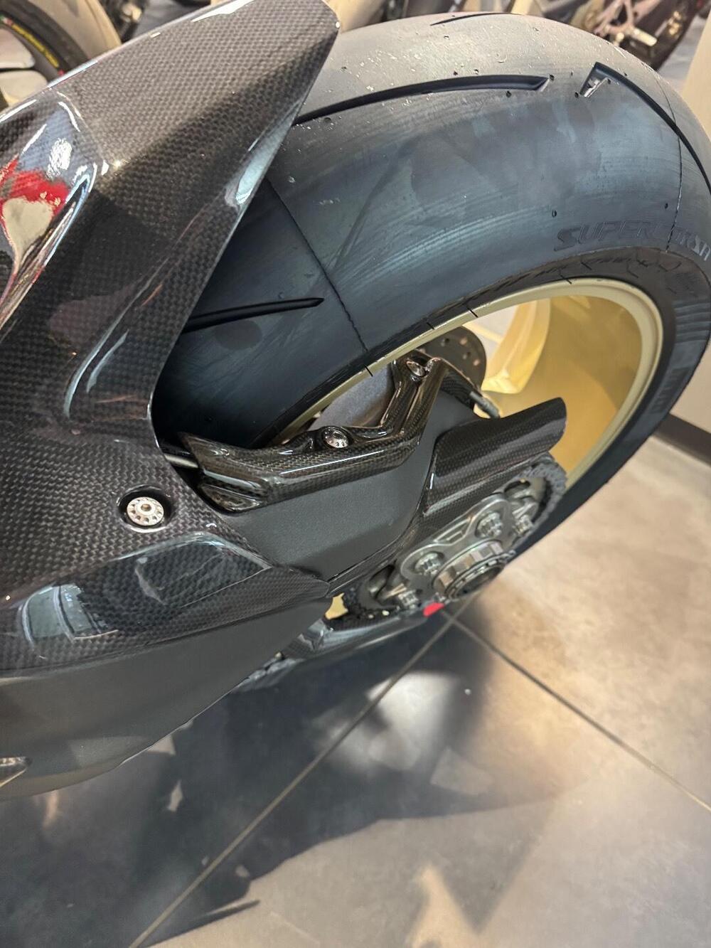 Ducati 1299 Panigale S Anniversario (2016) (11)