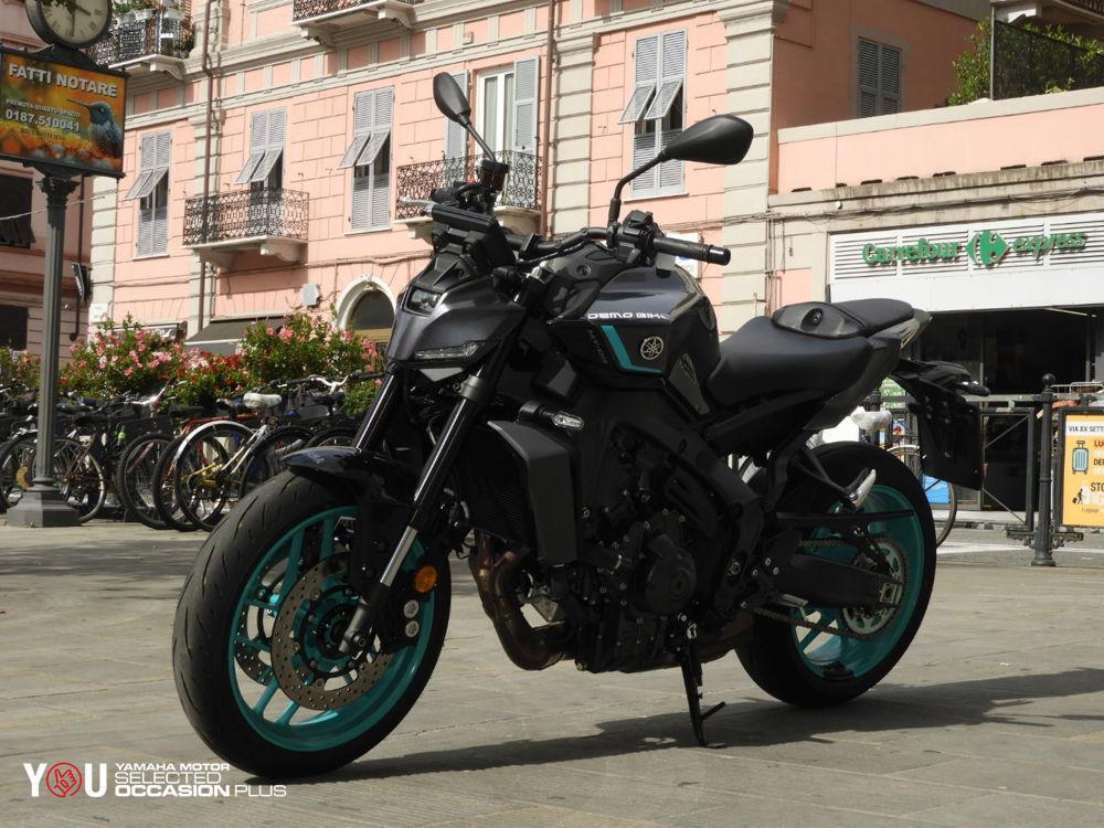 Yamaha MT-09 Y-AMT (2024 - 26) (3)