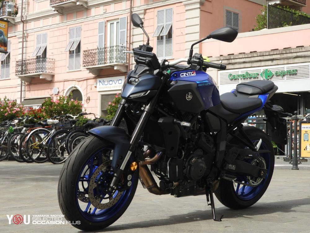 Yamaha MT-07 Y-AMT (2025 - 26) (4)