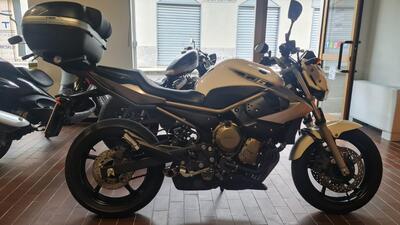 Yamaha XJ6 (2008 - 15) usata