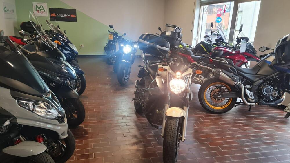 Yamaha XJ6 (2008 - 15) (6)