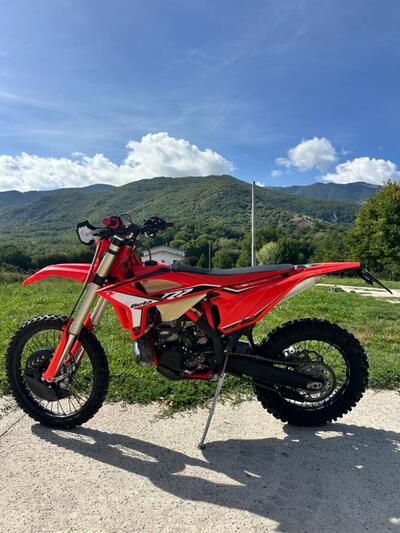 Betamotor RR 300 2T Enduro (2022) usata