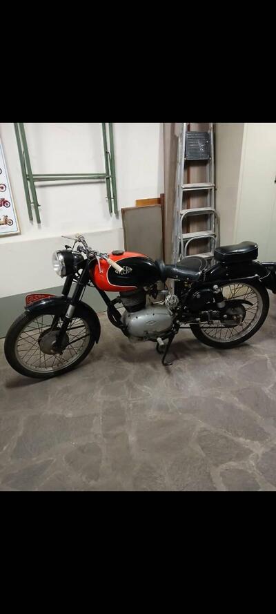 Gilera 150 Turismo/Sport d'epoca