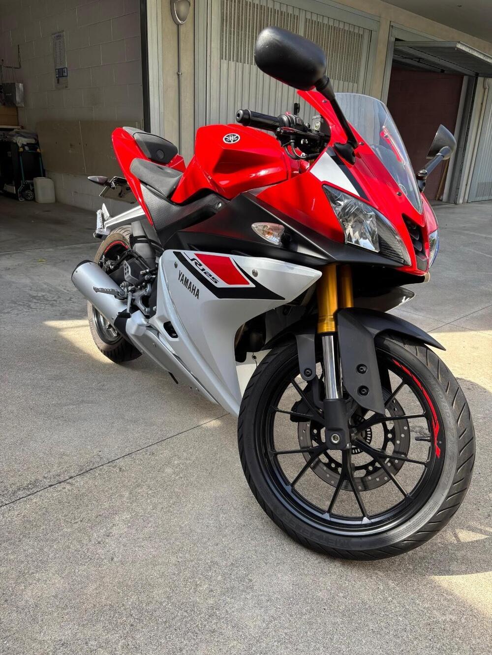 Yamaha YZF R125 (2017 - 18) (2)