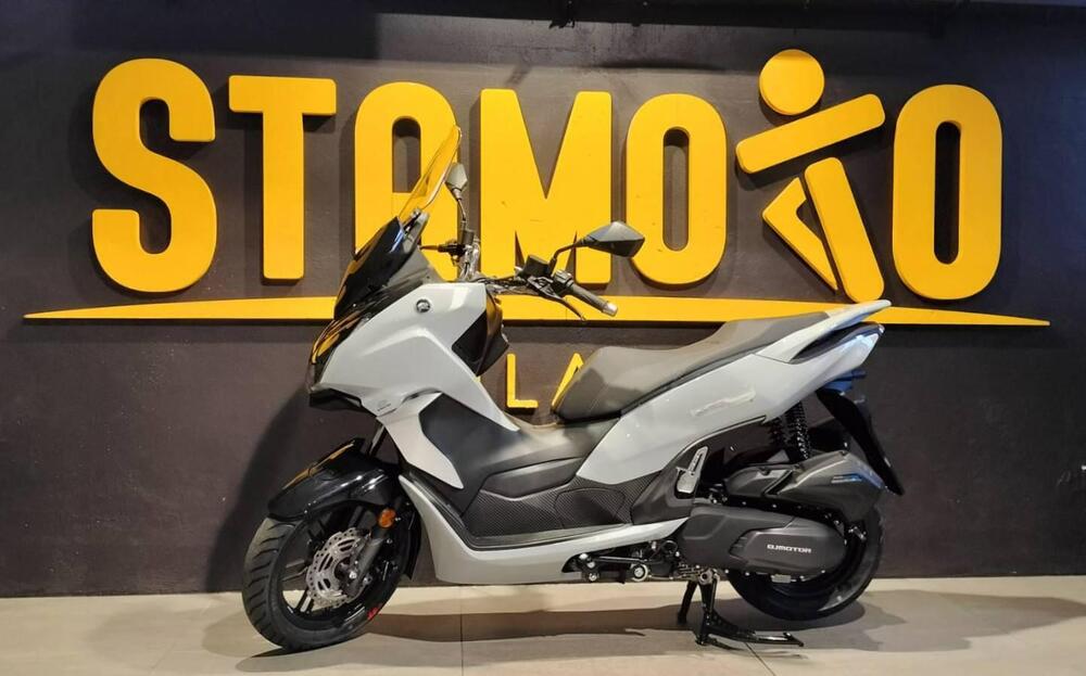 QJ Motor MTX 300 (2025 - 26) (4)