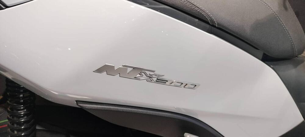 QJ Motor MTX 300 (2025 - 26) (5)