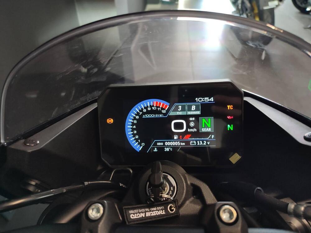 Suzuki GSX-8TT (2025 - 26) (7)