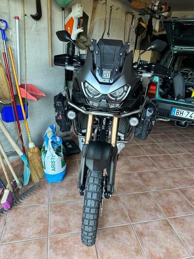 Honda Africa Twin Adventure Sports DCT d'epoca