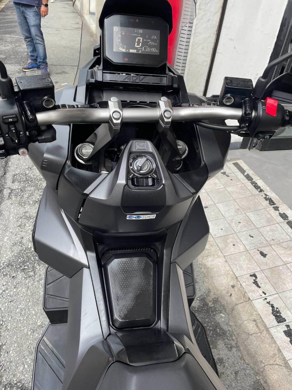 Honda ADV 350 (2022 - 24) (7)