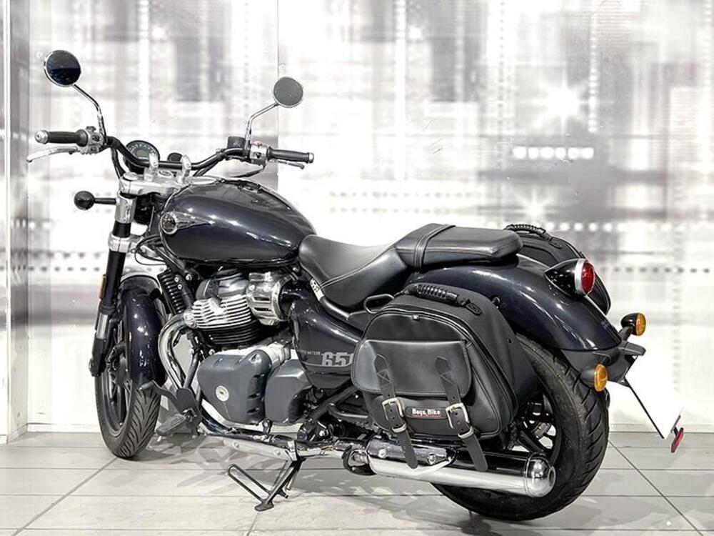 Royal Enfield Super Meteor 650 (2023 - 26) (2)