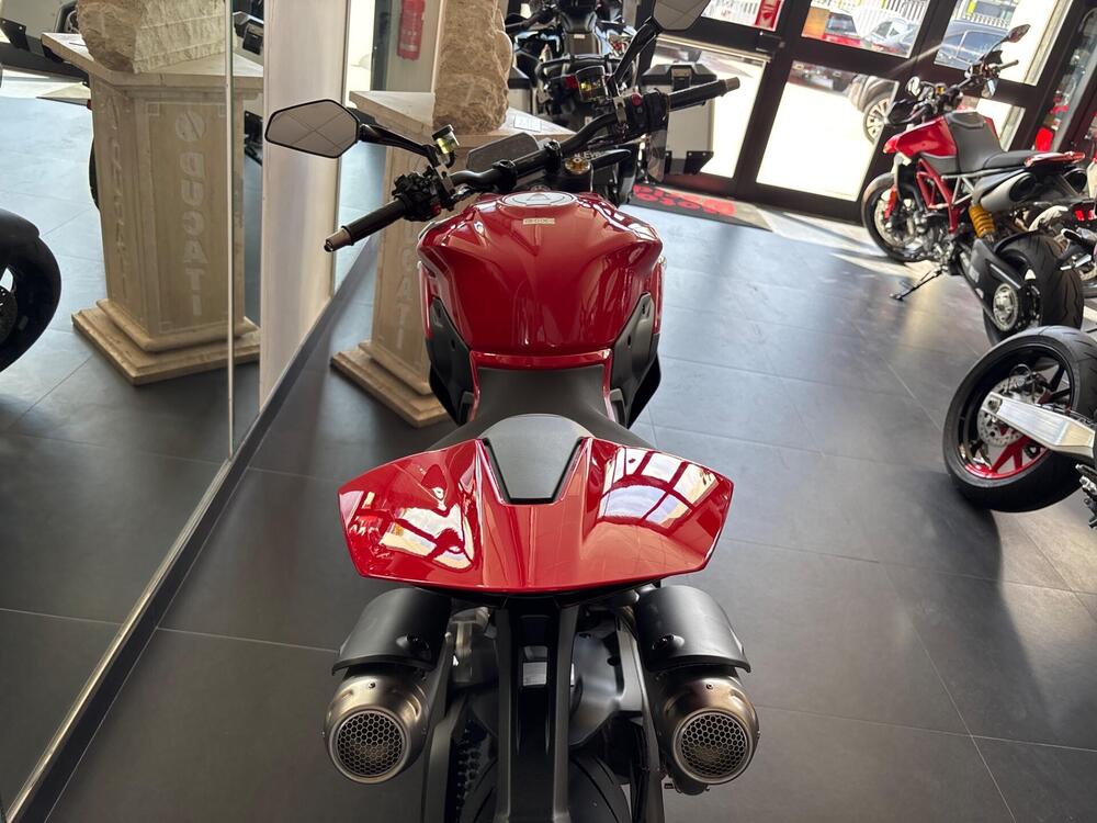 Ducati Streetfighter V2 S (2025 - 26) (5)