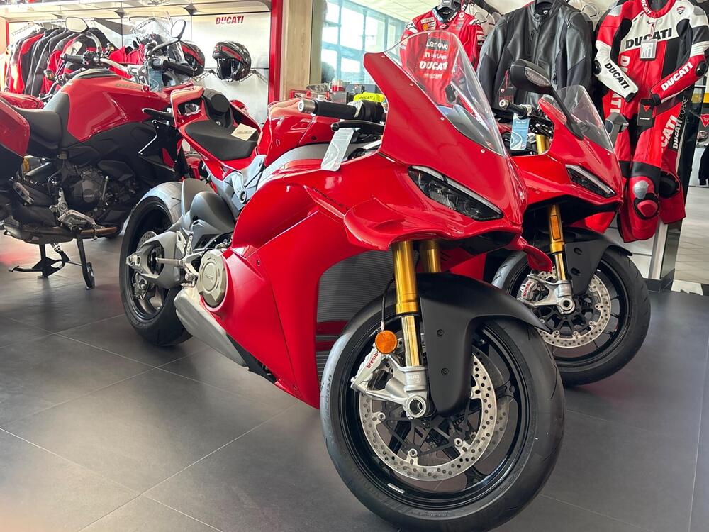 Ducati Panigale V4 S (2025 - 26) (2)
