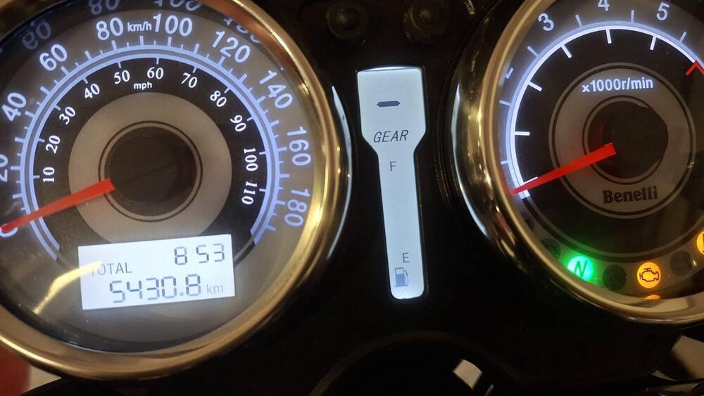 Benelli Imperiale 400 (2021 - 25) (3)