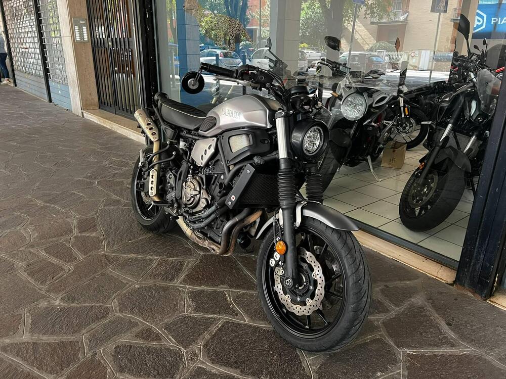 Yamaha XSR 700 ABS (2016 - 20) (2)