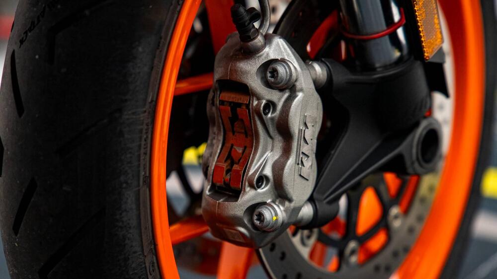 KTM 890 Duke GP (2022 - 23) (14)