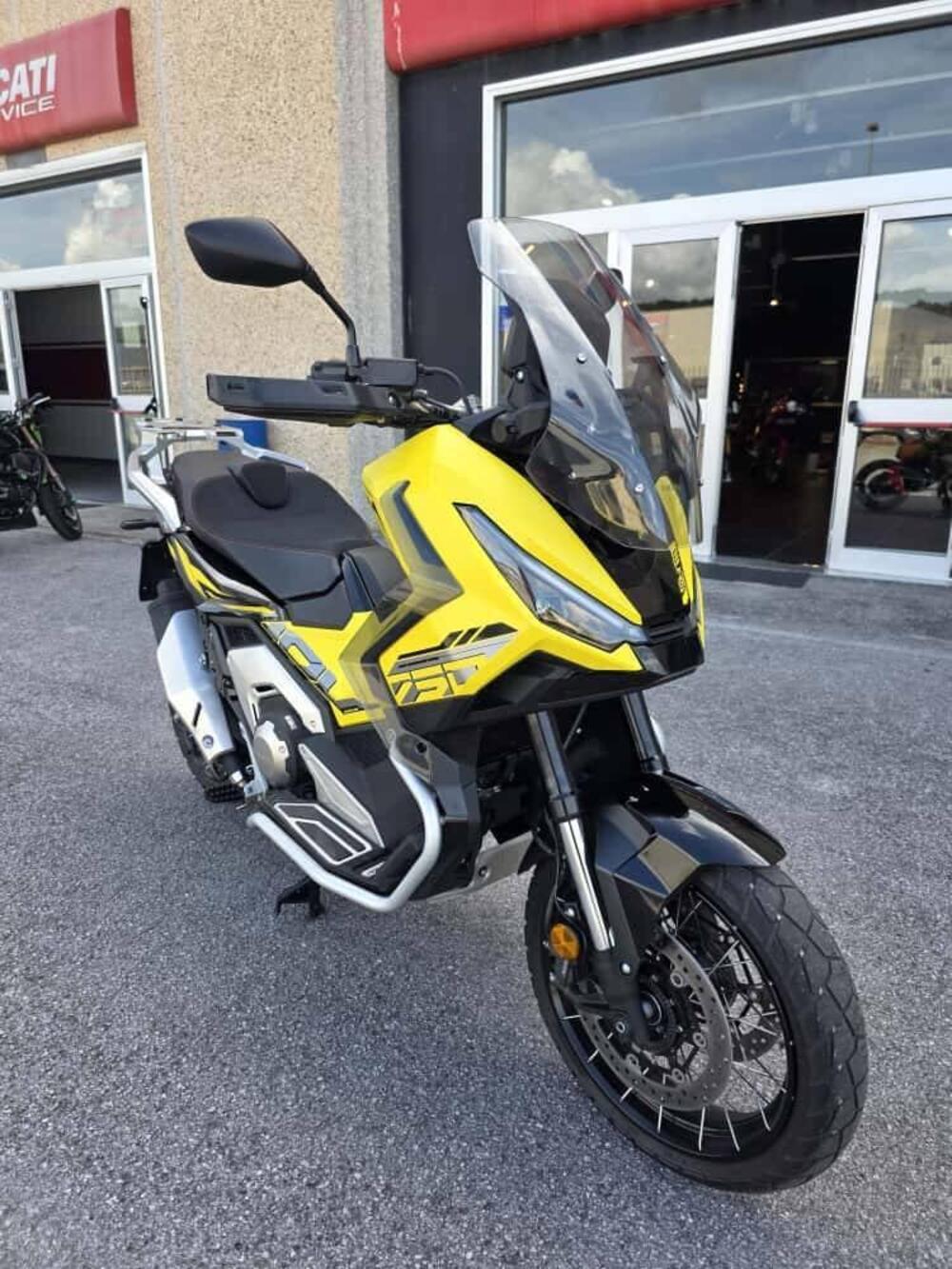 Honda X-ADV 750 (2025 - 26) (8)