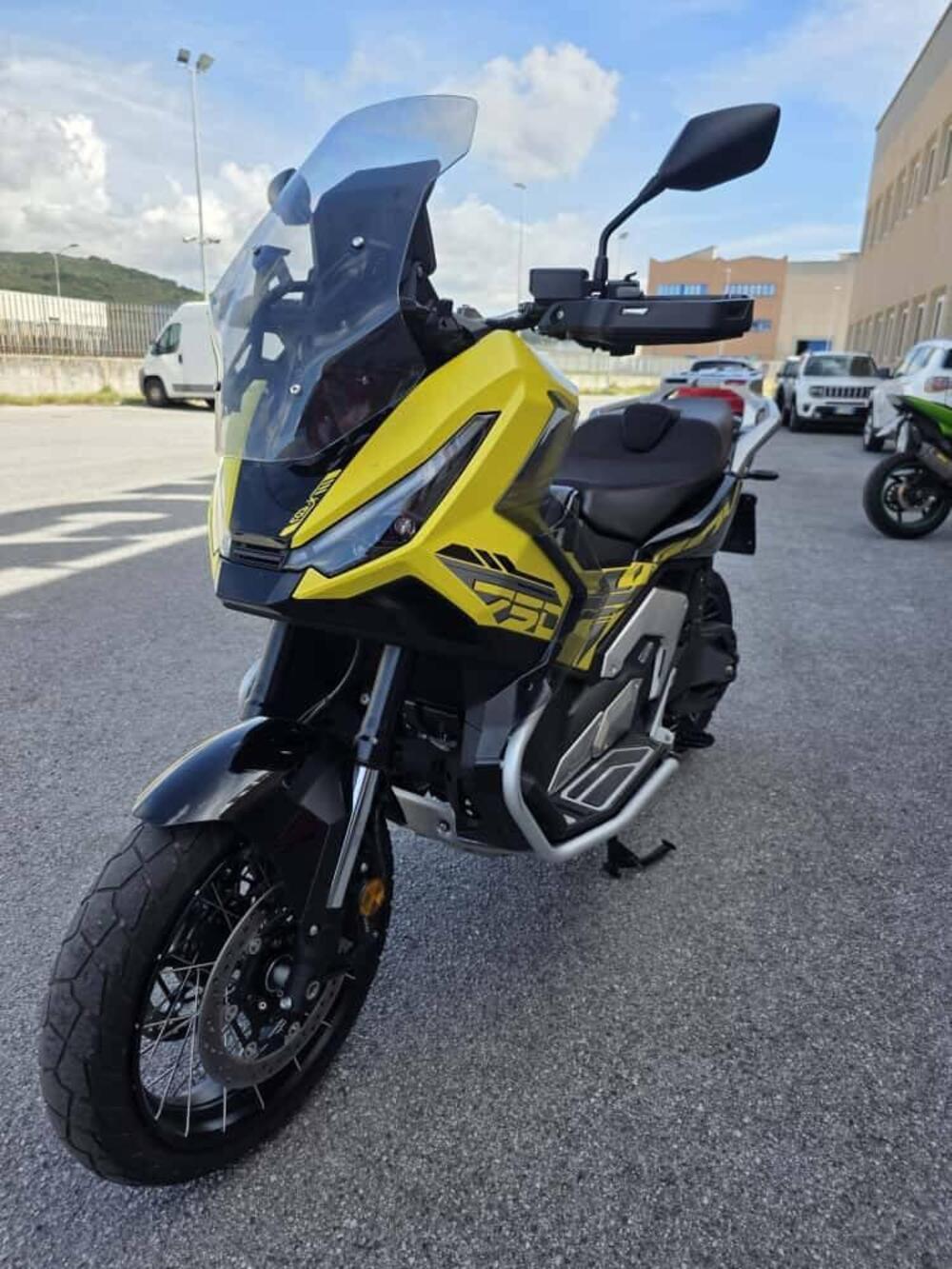 Honda X-ADV 750 (2025 - 26) (9)