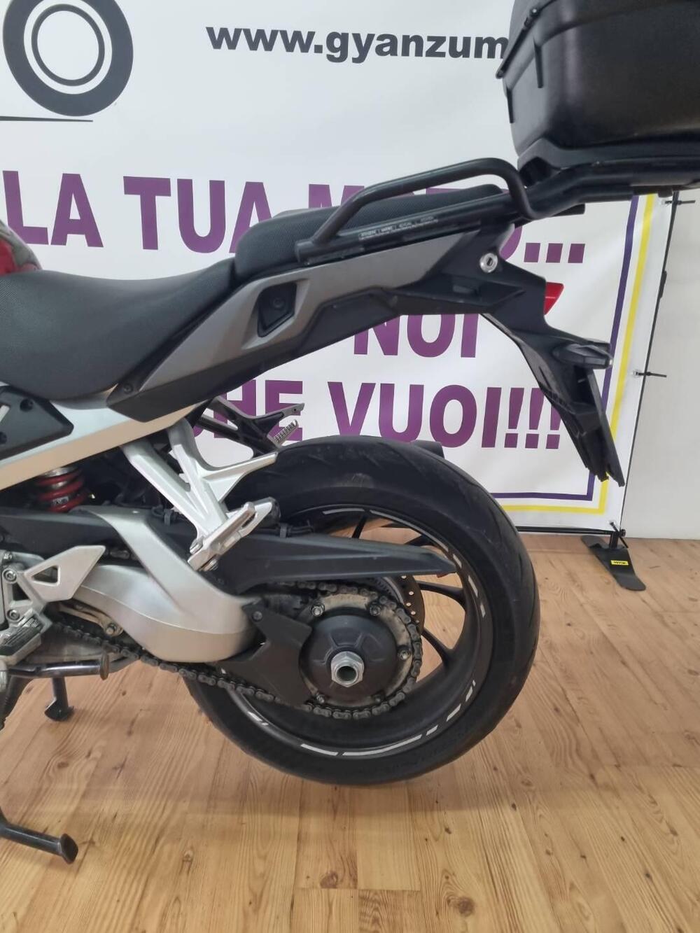 Honda Crossrunner ABS (2015 - 16) (4)