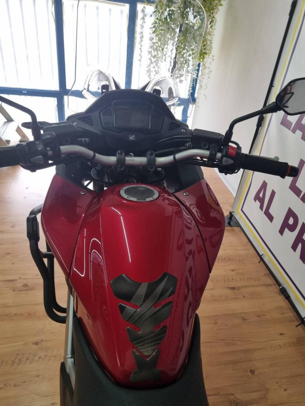 Honda Crossrunner ABS (2015 - 16) (11)