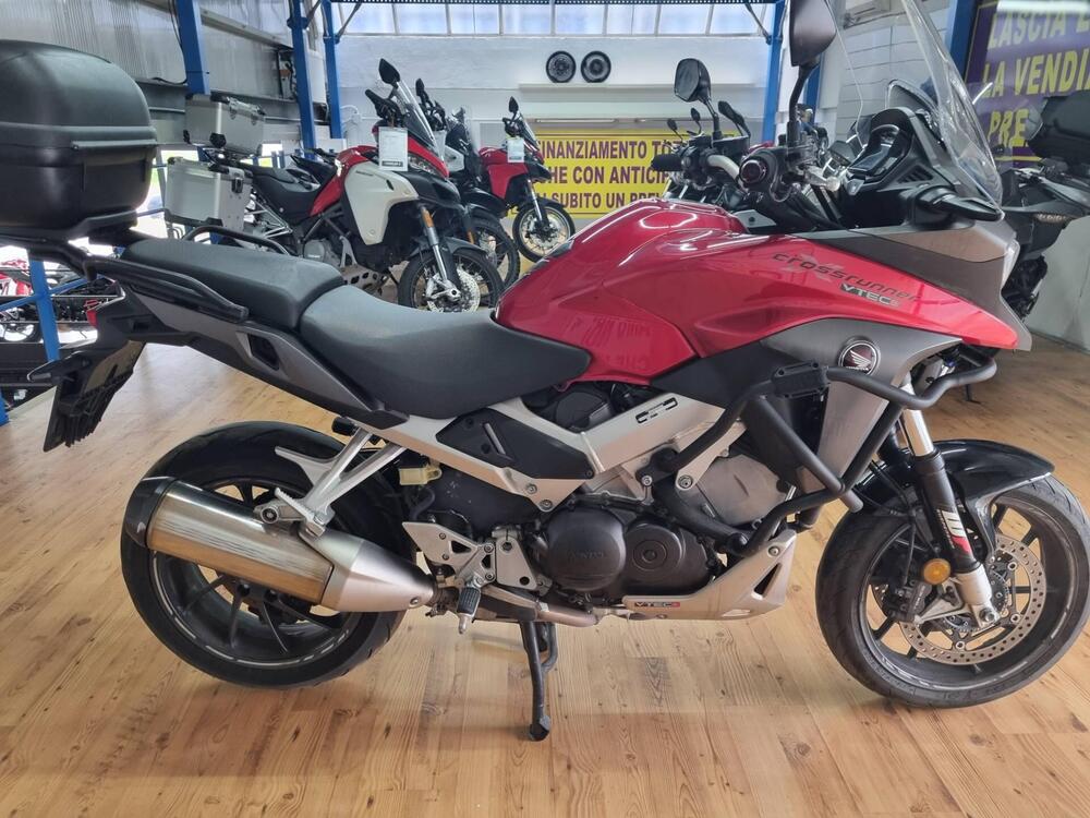 Honda Crossrunner ABS (2015 - 16) (12)