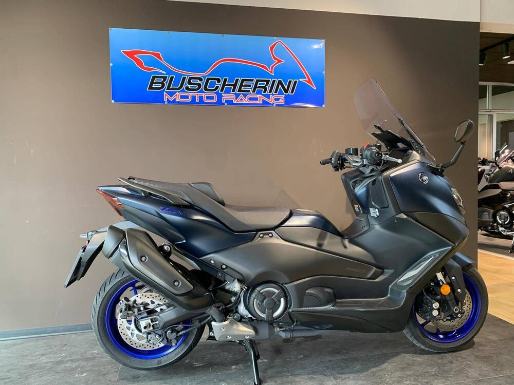 Yamaha T-Max 560 (2022 - 24) (3)