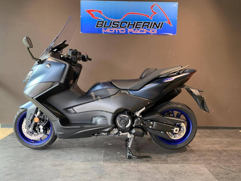Yamaha T-Max 560 (2022 - 24) (6)