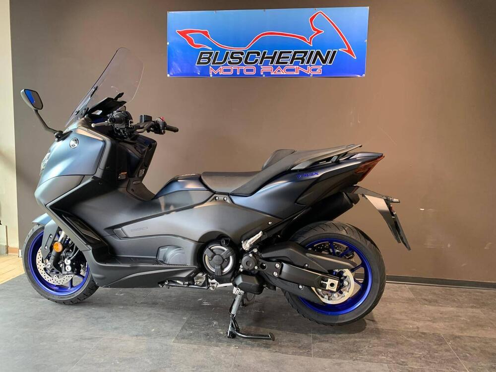 Yamaha T-Max 560 (2022 - 24) (8)