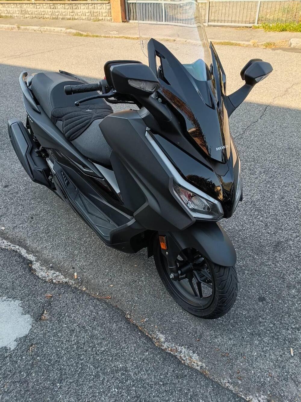 Honda Forza 350 (2022 - 24) (7)