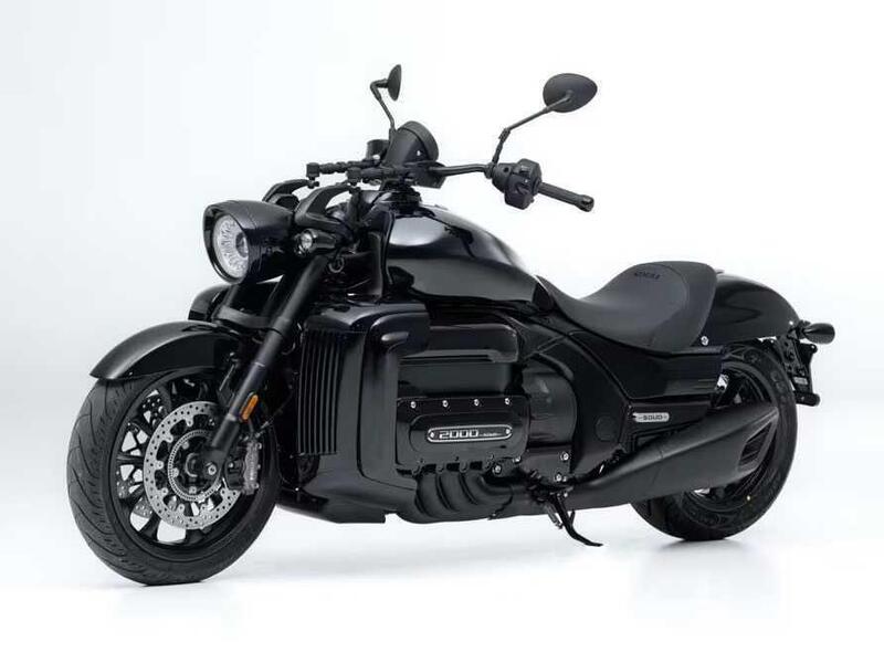 Cruiser 2000 a otto cilindri. Dalla Cina arriva l&#039;esagerata Souo S2000CT in quattro versioni