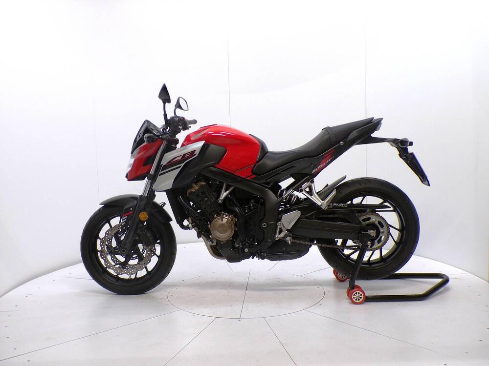 Honda CB 650 F (2017 - 18) (4)