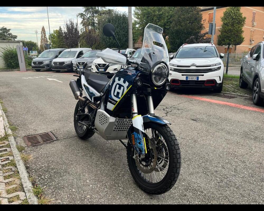 Husqvarna Norden 901 Expedition (2023 - 24) (3)