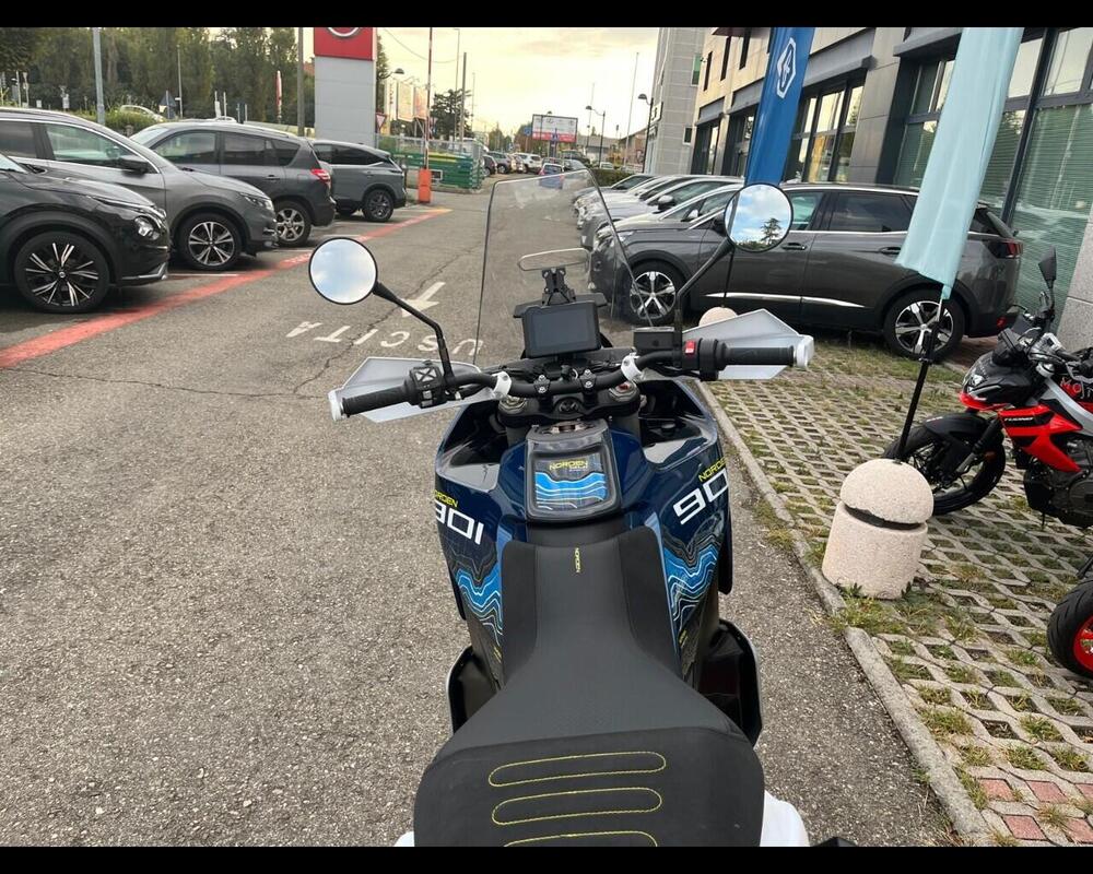 Husqvarna Norden 901 Expedition (2023 - 24) (13)