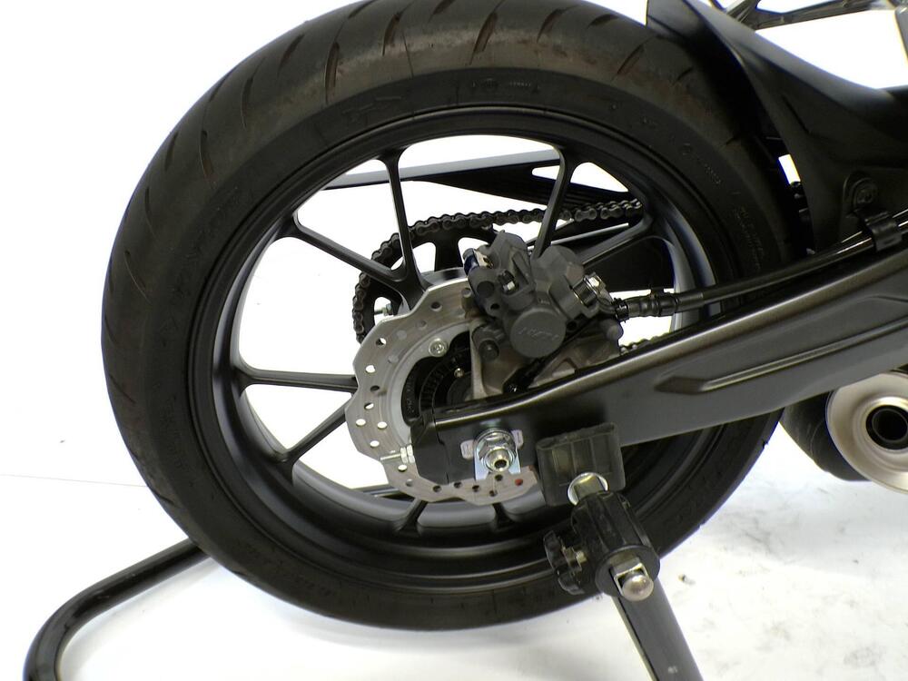 Honda CB 650 F (2017 - 18) (10)