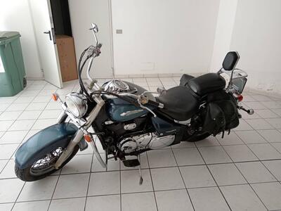 Suzuki VL 800 Intruder Volusia (2000 - 04) usata