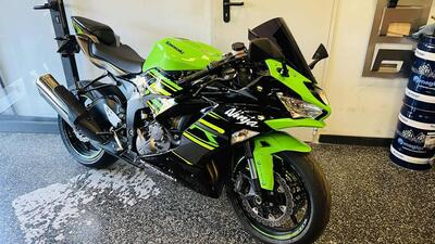 Kawasaki Ninja 636 ZX-6R KRT (2019 - 20) usata