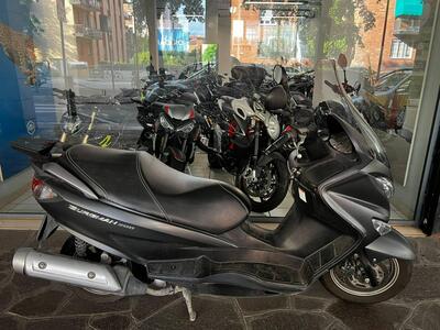 Suzuki Burgman UH 200 (2014 - 15) usata