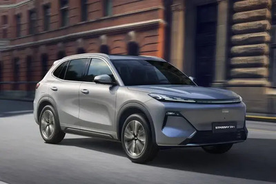 Geely sbarca in Italia: due SUV rivoluzionari da 34.900&euro; che sfidano Tesla e BMW